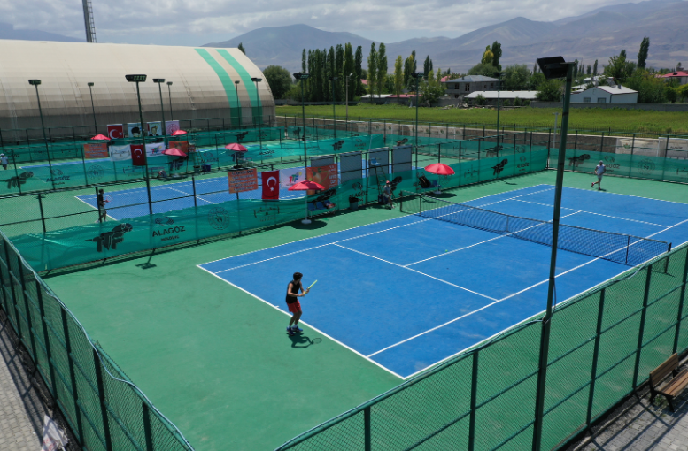 Iğdır’da Tenis Atağı Kort Yoktu, Şimdi Ilgi Odağı (2)