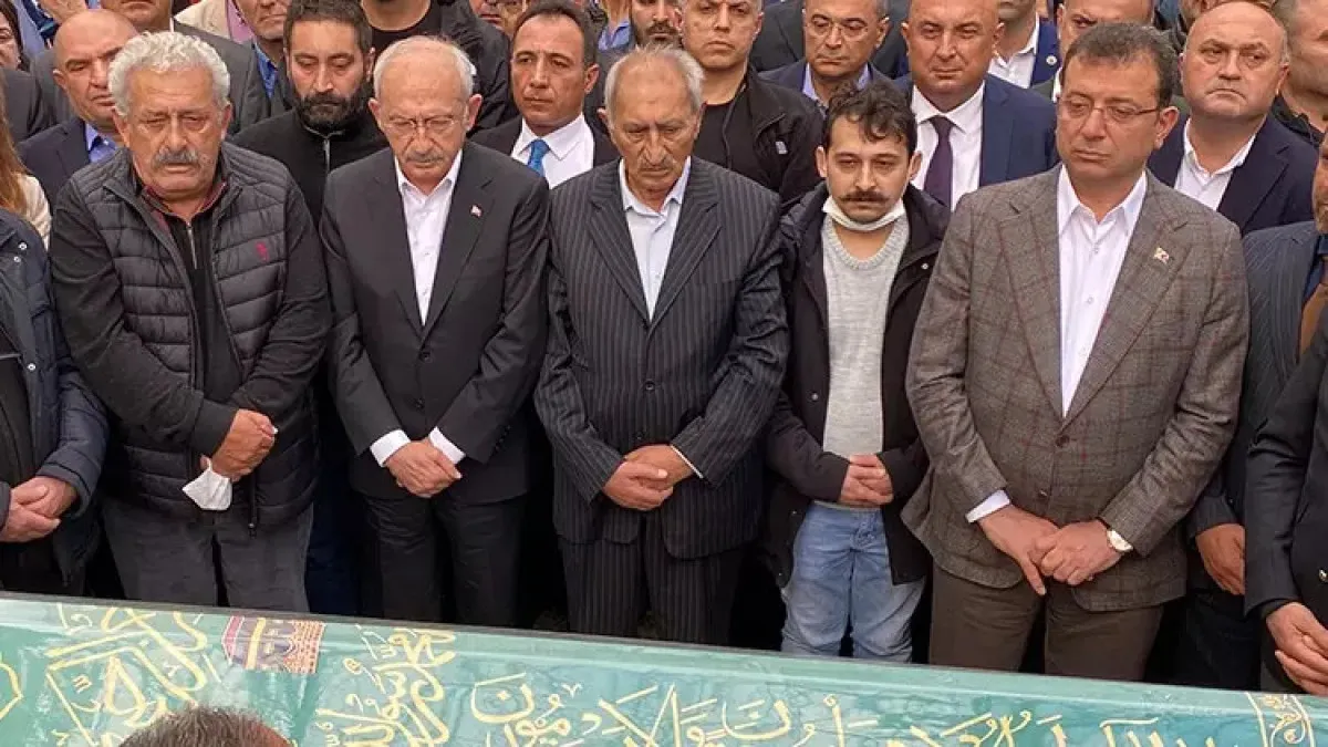 Kemal Kılıçdaroğlu’nun Ikiz Kardeşi Adil Kılıçdaroğlu Yaşamını Yitirdi1