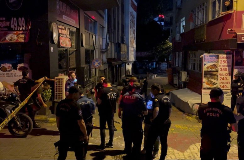 Polise Bıçak Çeken Kavgacılar Gözaltına Alındı (2)