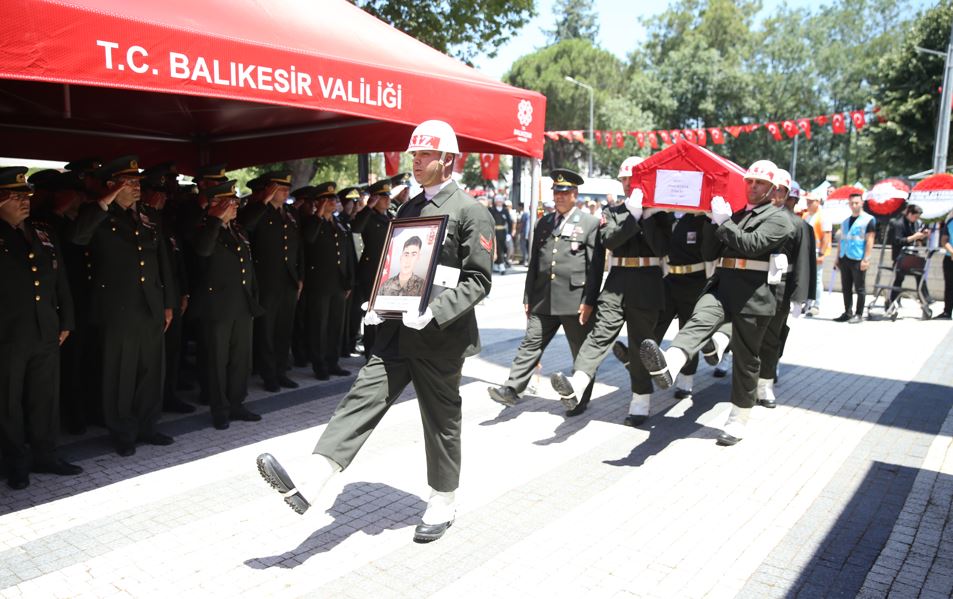 Şehit Piyade Sözleşmeli Er Ahmet Kuşak