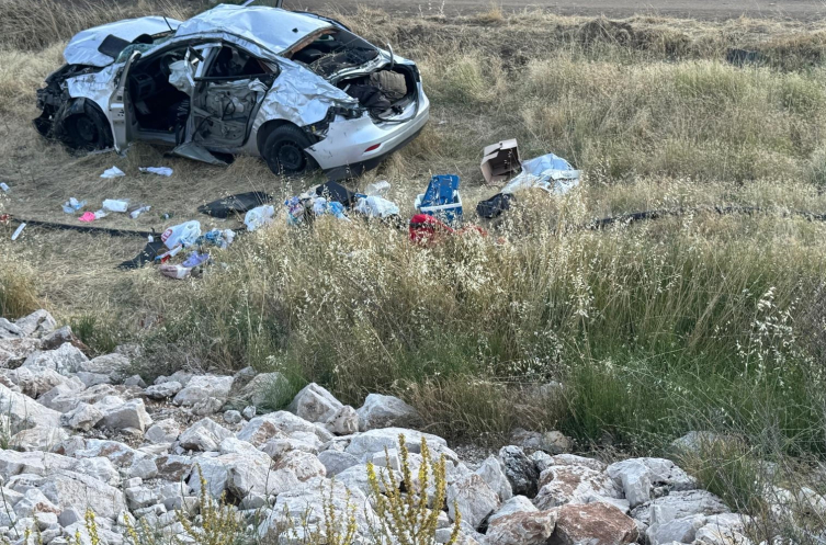 Tayini Çıktığı Şehre Giderken Kaza Yapan Polis Memuru, Eşini Ve Oğlunu Kaybetti1