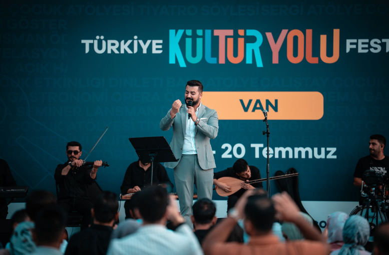 Van'da Kültür Yolu Festivali Renkli Etkinliklerle Devam Ediyor (2)