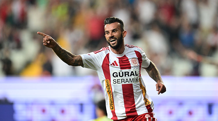 Antalyaspor, Sezona Galibiyetle Başladı 1