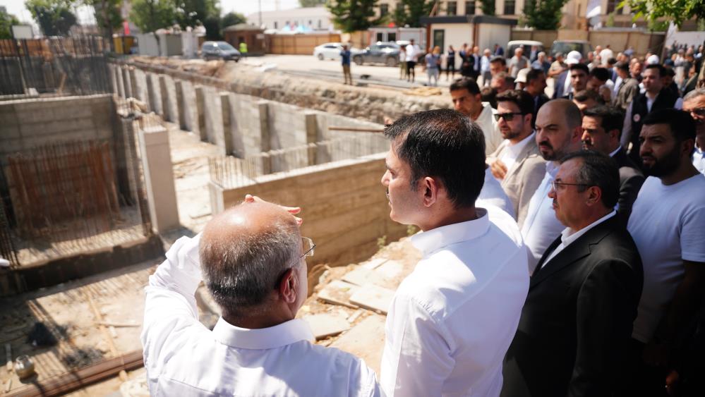 Bakan Kurum'dan Bakırcılar Çarşısı'nda ‘24 Saat Mesai' Paylaşımı1