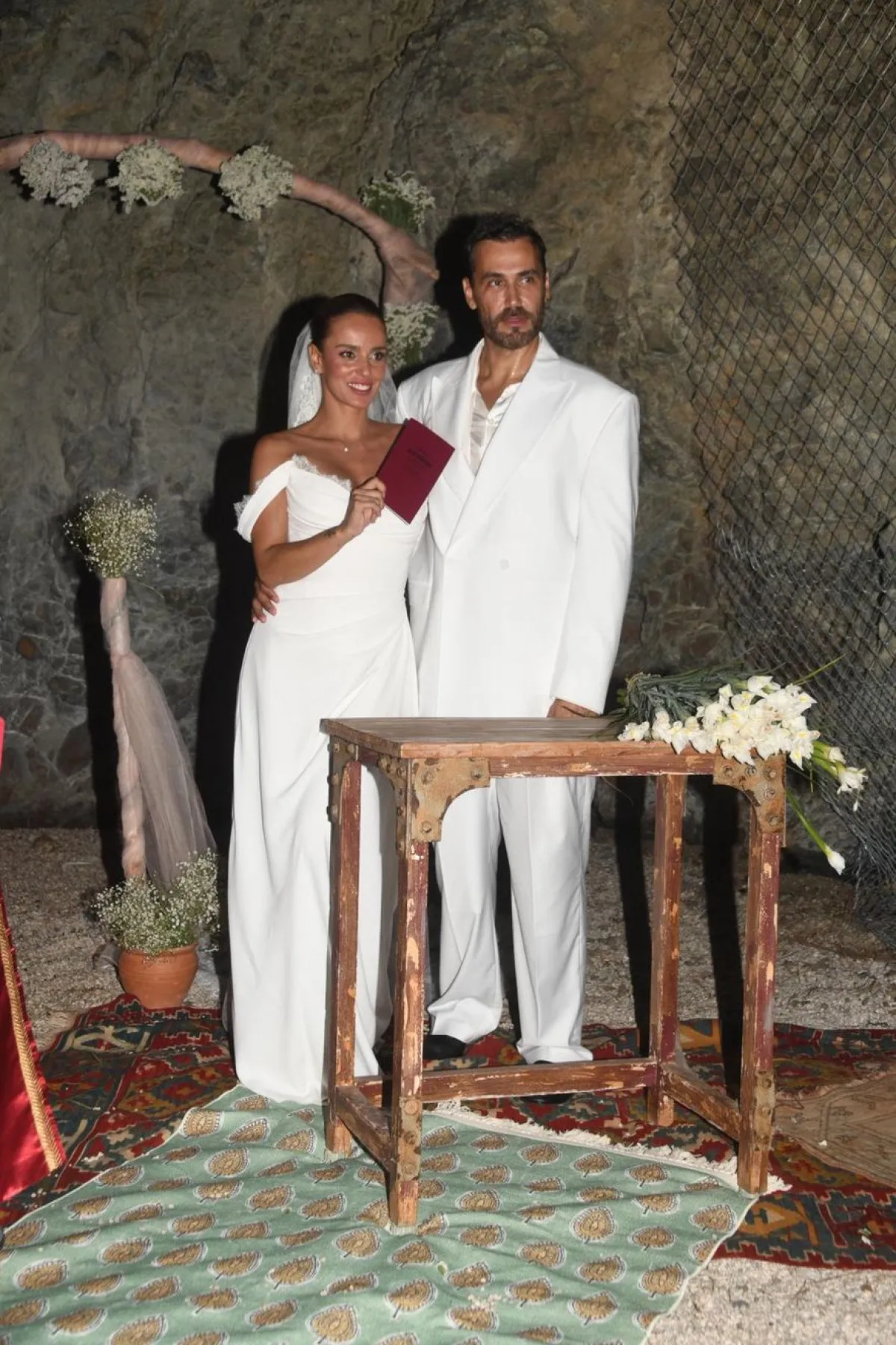 Bestemsu Özdemir Ve Ersin Görkem Evlendi