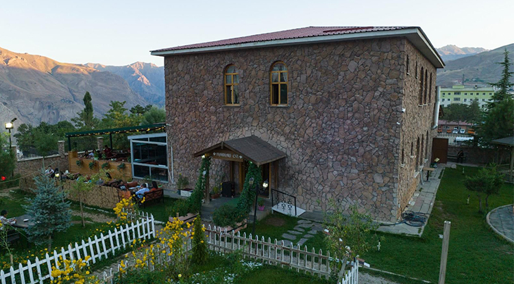 “ Bir Anadolu Şenliği” Serüveninin Ilk Rotası Hakkâri Oldu 2