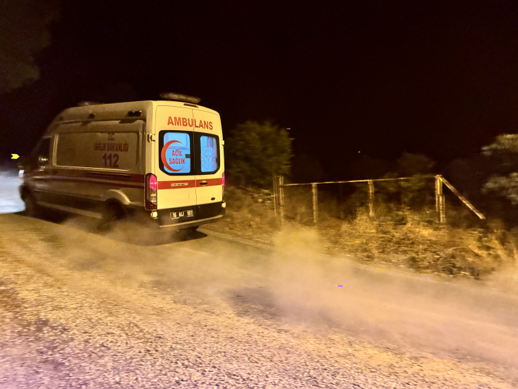 Bursa'da Çaya Düşen Kızını Kurtarmak Isteyen Baba Boğuldu1