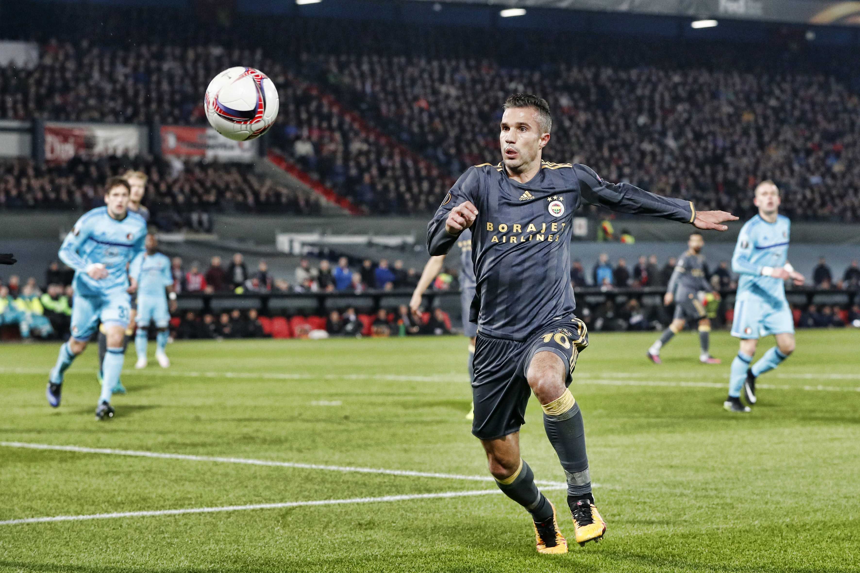 Fenerbahçe, Feyenoord Karşısında 3 Puan Arıyor (2)