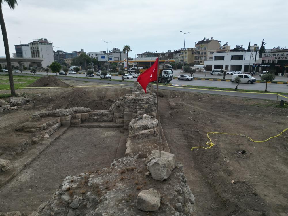 Hatay'da Tarihi Kale Kazı Çalışmalarıyla Ortaya Çıktı2
