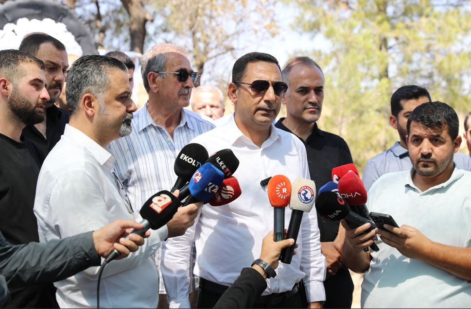 Narin Güran, Mezarı Başında Anıldı3