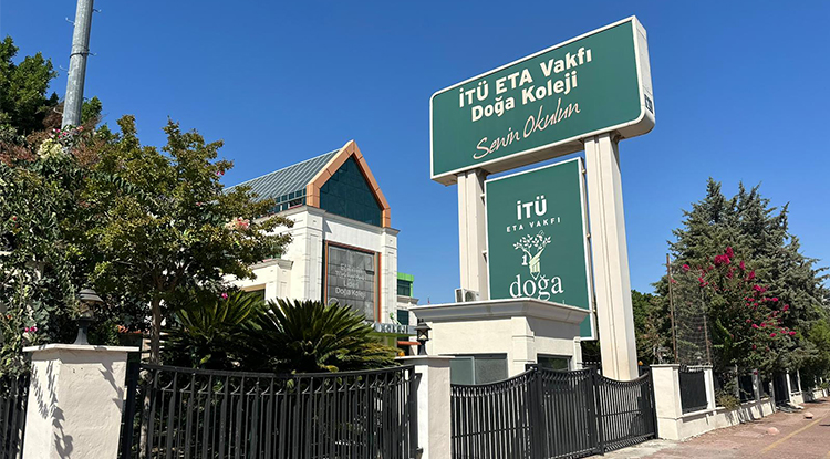 Antalya'da Doğa Koleji'nde Taşınma Krizi Sürüyor