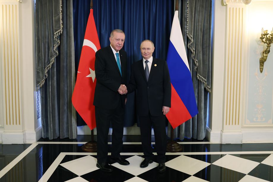Cumhurbaşkanı Erdoğan, Putin Ile Çi̇n Bir Araya Geldi2