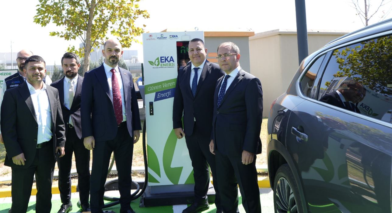 Emlak Konut Asansör Afrika’ya Ilk Ihracatını Gerçekleştirdi1