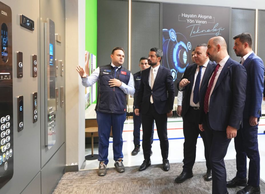 Emlak Konut Asansör Afrika’ya Ilk Ihracatını Gerçekleştirdi2