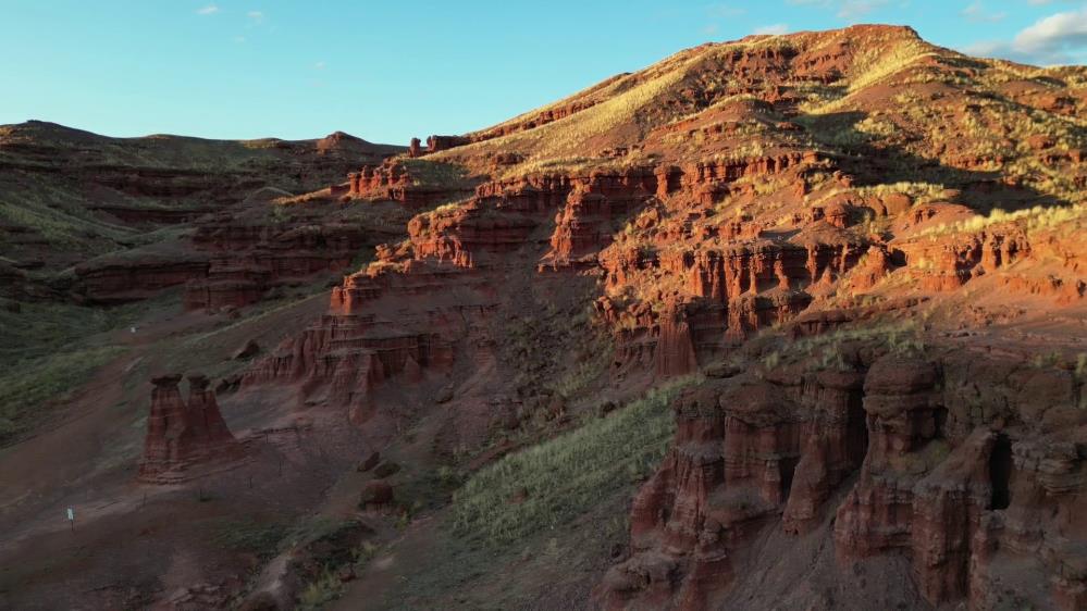 Erzurum’un Saklı Cenneti ‘Narman Peri Bacaları’ Ziyaretçi Akınına Uğruyor1