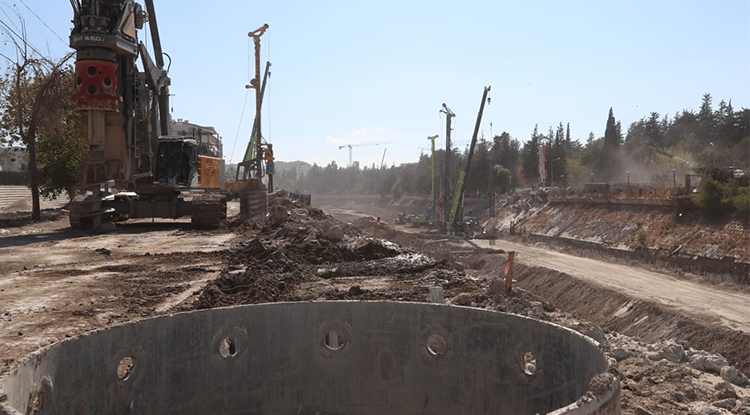 Hatay'daki Asi Nehri'nde Islah Çalışmaları Sürüyor