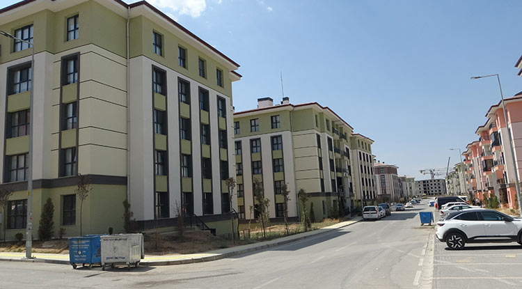 İkizce De Depremzedeler Yeni Yuvalarına Kavuşuyor 3