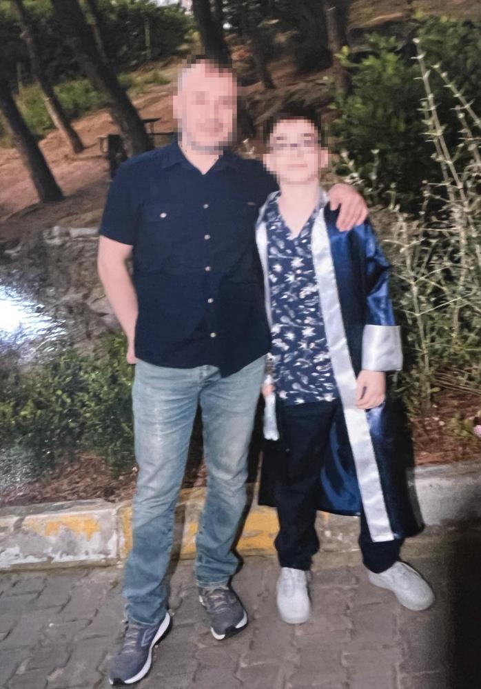 İzmir'de 2 Polisi Şehit Eden Katilin Odasında Dikkat Çeken Detaylar Bulundu4