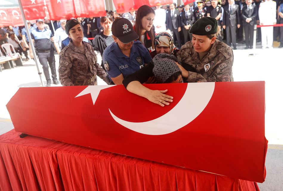 Şehit Özel Harekat Polisi Mustafa Karapınar’a Veda2