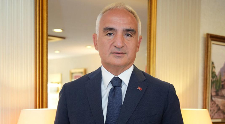 A K M, Yeni Sezonda İstanbul’un Kültür Sanat Nabzını Tutacak 10