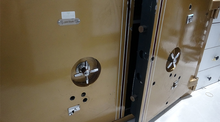 Antalya’da Film Gibi Soygun 5 Kilogram Altın Çaldılar 1