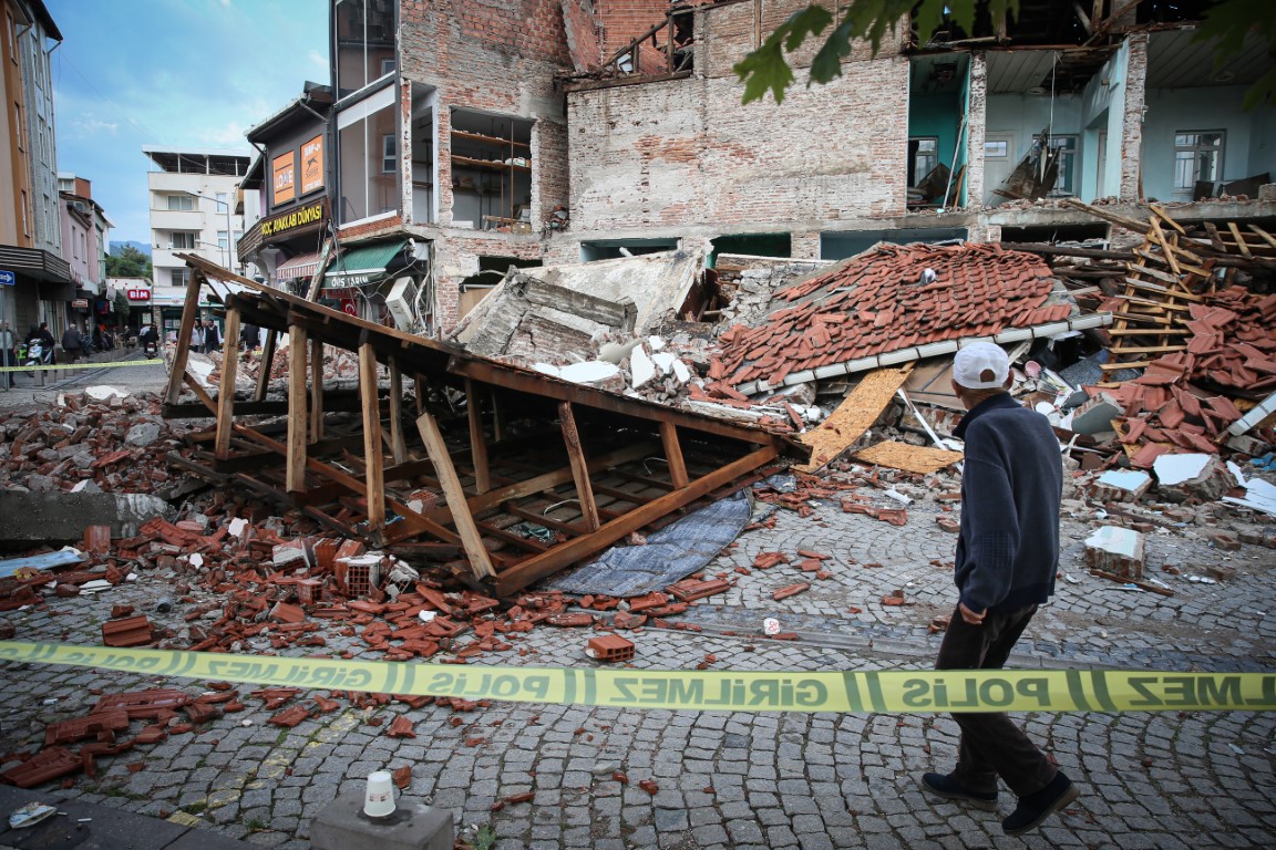 Balıkesir Deprem (1)
