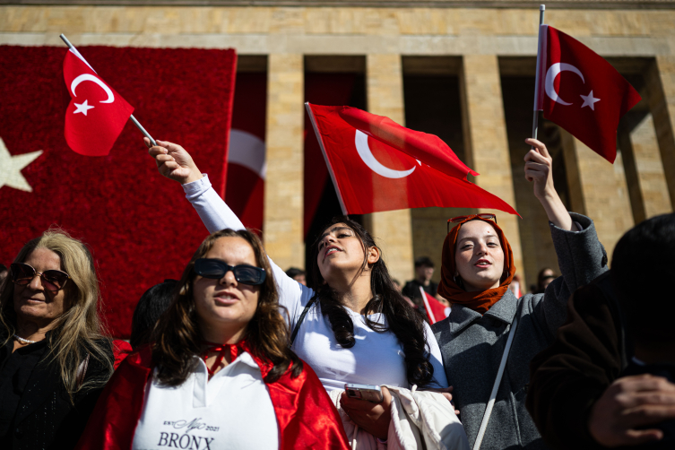 Cumhuriyet’in 102. Yılında Anıtkabir’e Ziyaretçi Akını2