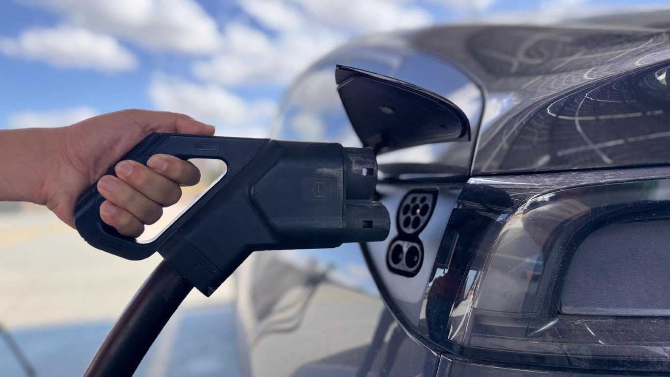 Elektrikli Otomobil (2)