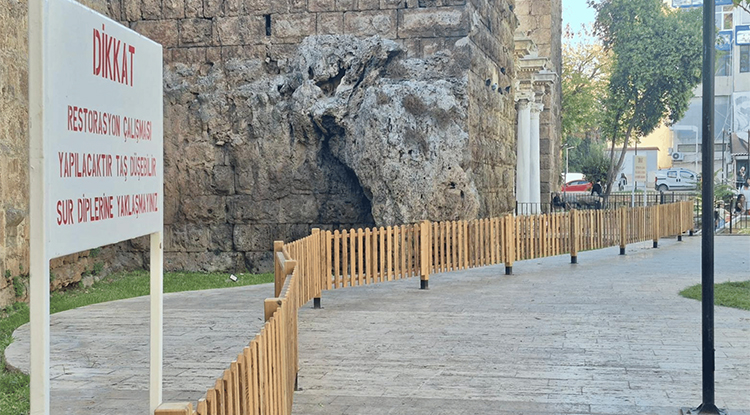 G Ü L E R M İ S İ N, A Ğ L A R M I S I N 1