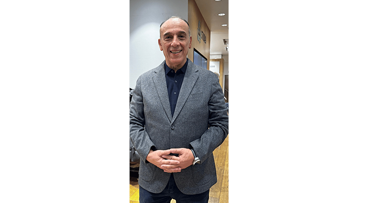 G Ü L E R M İ S İ N, A Ğ L A R M I S I N