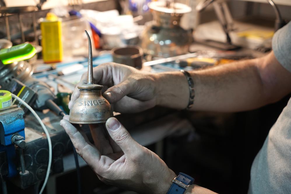 10 Metrekarelik Atölyesinden Türkiye'ye Ulaşıyor4