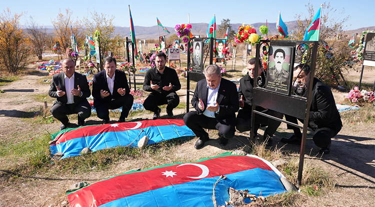 B B P Lideri Destici, Azerbaycan’da Temaslarını Sürdürüyor