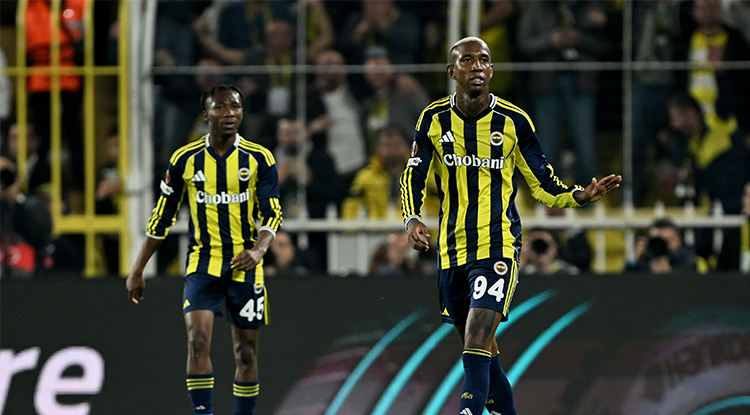 Fenerbahçe– Ferencvaros Maç Özeti Fenerbahçe’nin Golünü Kim Attı, Kim Kırmızı Kart Gördü 4