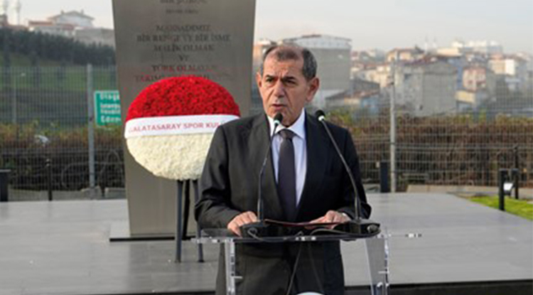 Galatasaray, Gazi Mustafa Kemal Atatürk'ü R A M S Park'ta Düzenlenen Törenle Andı 1