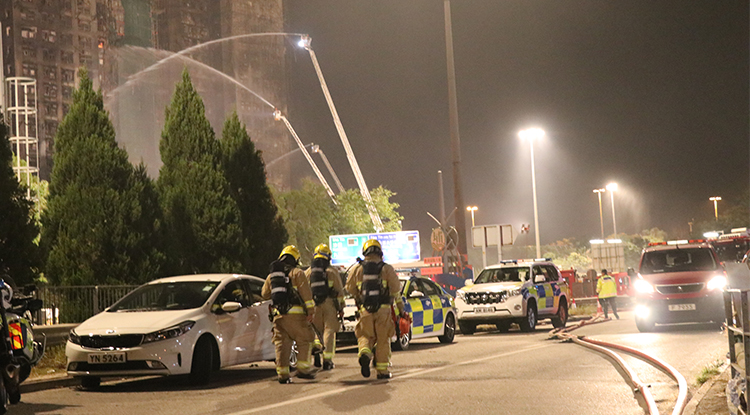 Hong Kong’daki Yangın Faciası Can Kaybı 83’E Yükseldi 2