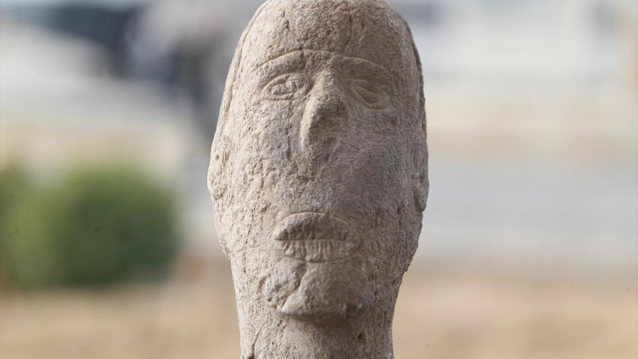 Neolitik Dönemin 3 Boyutlu Insan Heykelleri Ilk Kez Sergilenecek1
