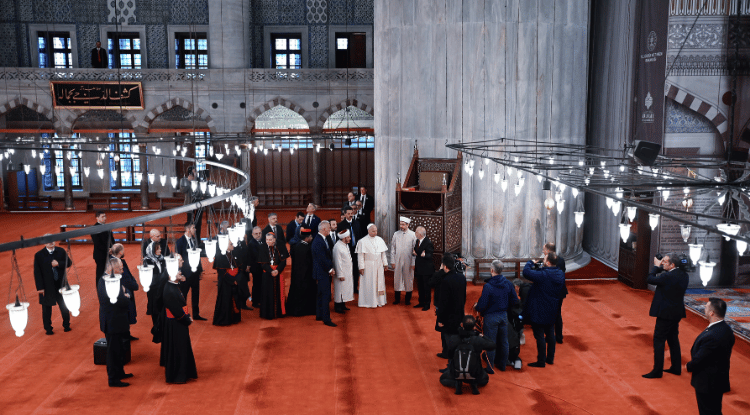 Papa 14. Leo, Sultanahmet Camii'ni Ziyaret Etti2