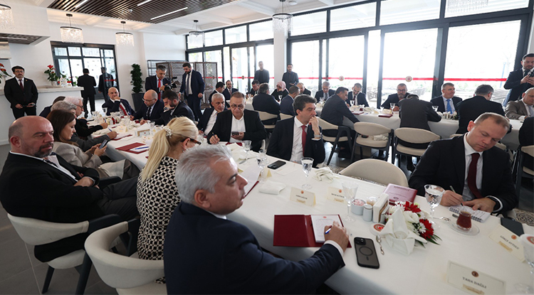 T B M M Başkanı Kurtulmuş’tan Terörsüz Türkiye Vurgusu Demirden Korkan Trene Binmesin 3