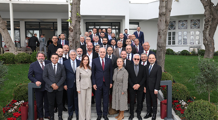 T B M M Başkanı Kurtulmuş’tan Terörsüz Türkiye Vurgusu Demirden Korkan Trene Binmesin 6