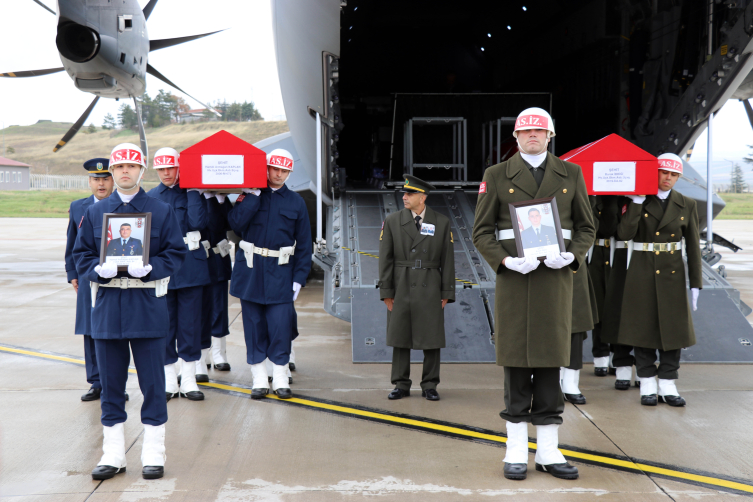 Türkiye Şehitlerini Uğurluyor3