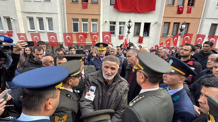 Türkiye Şehitlerini Uğurluyor4