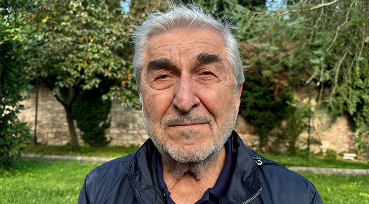 Usta Oyuncu Ahmet Gülhan Son Yolculuğuna Uğurlandı 2