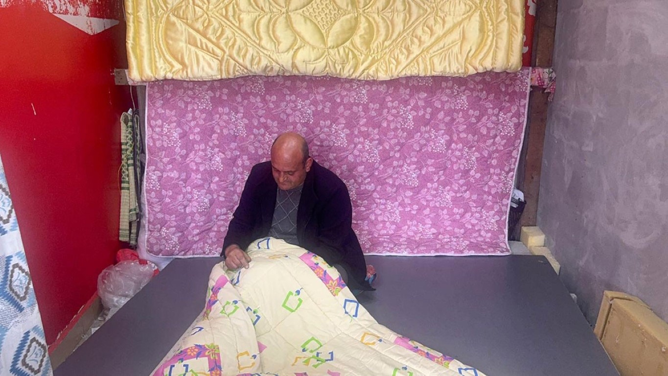 10 Metre Karelik Dükkandan, 1,5 Dönümlük Tesise! (3)