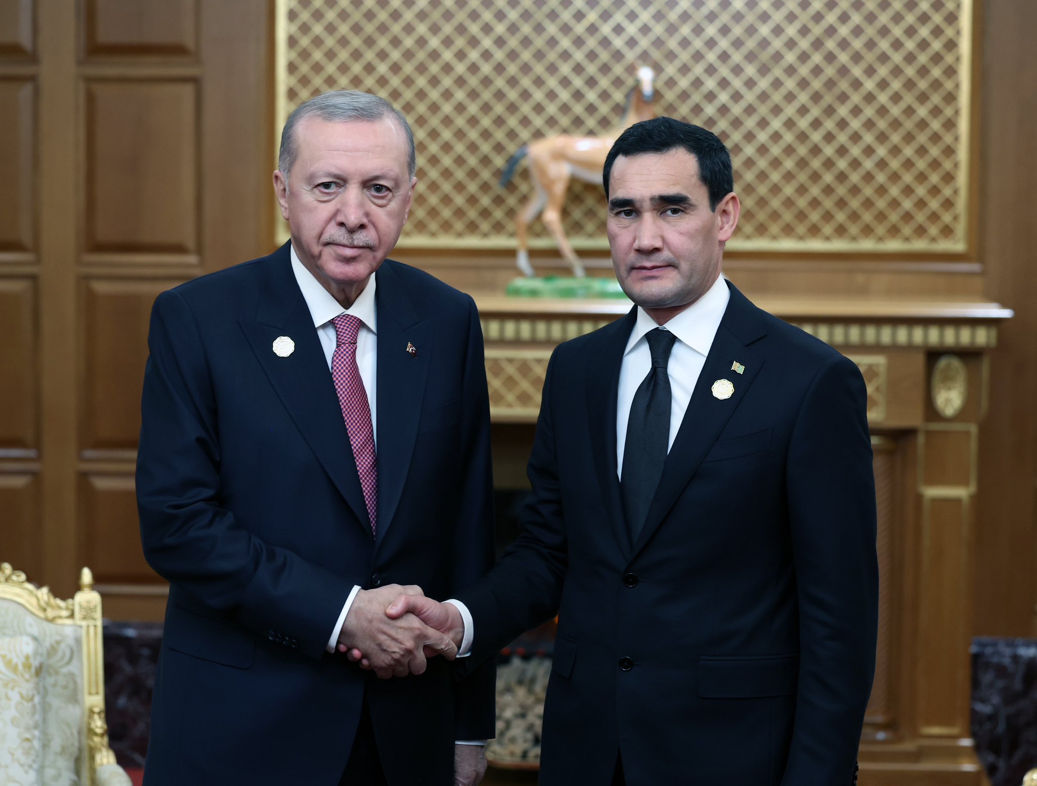Cumhurbaşkanı Erdoğan Türkmenistan Devlet Başkanı Berdimuhamedov