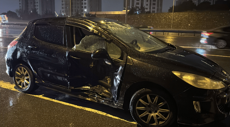 İstanbul'da 7 Aracın Karıştığı Zincirleme Kaza1