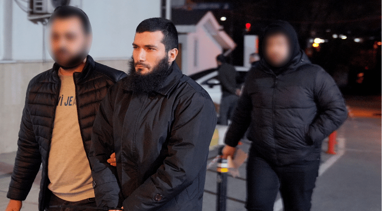 İstanbul'da Terör Örgütü Deaş'a Yönelik Operasyonda 110 Zanlı Yakalandı