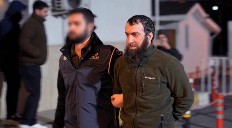 İstanbul'da Terör Örgütü Deaş'a Yönelik Operasyonda 110 Zanlı Yakalandı2