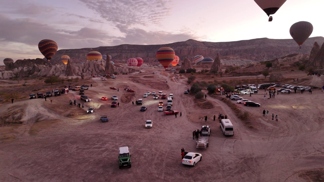 Kapadokya Balon Faali̇yetleri̇ne Siki Deneti̇m (9)