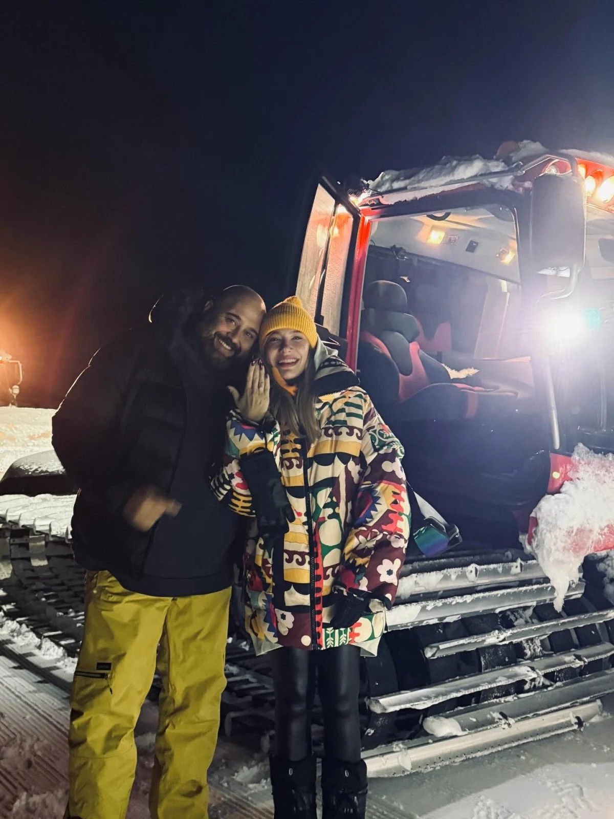 Somer Sivrioğlu Sevgilisine Evlilik Teklifi Etti