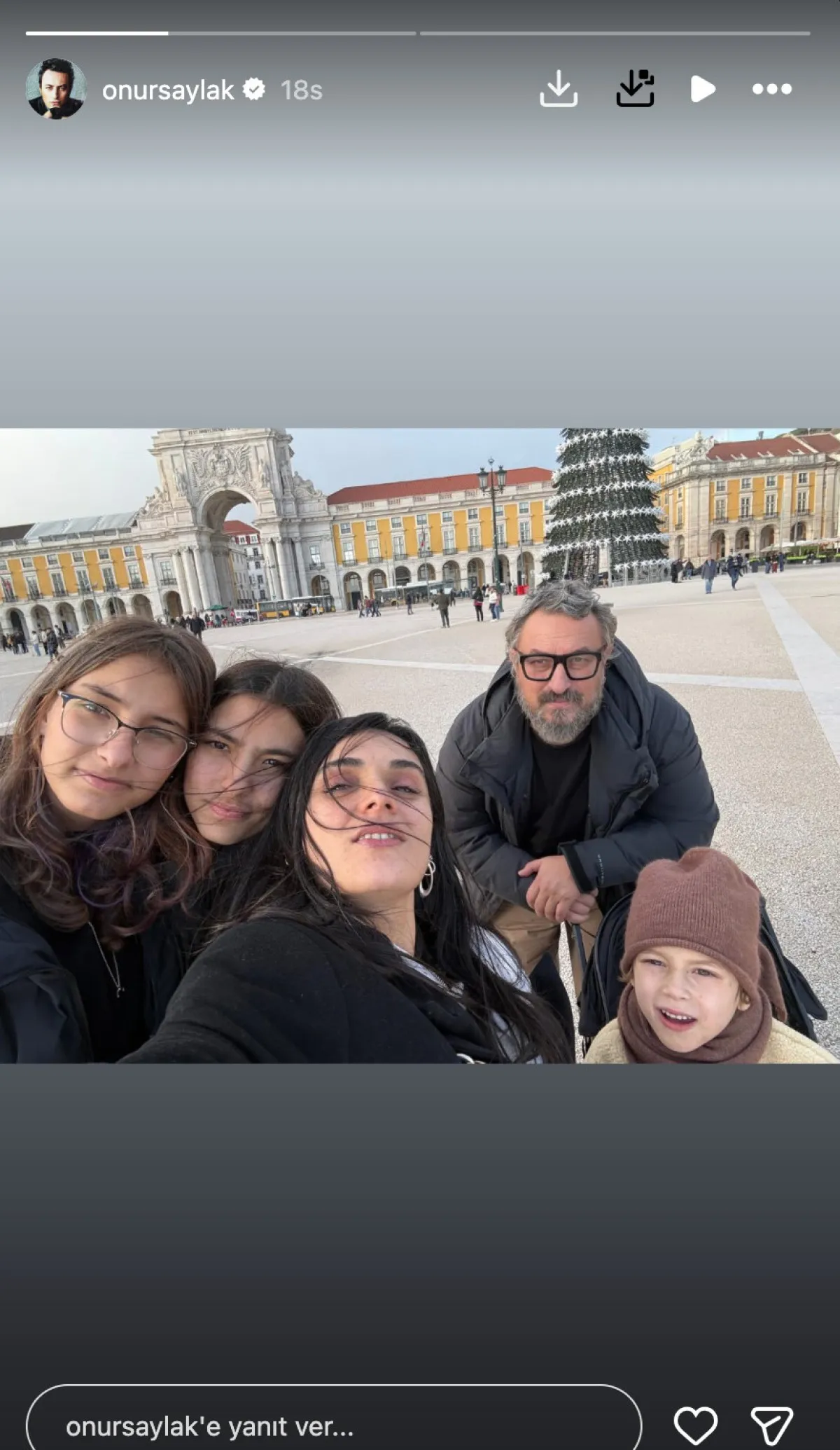 Tuba Büyüküstün’ün Ikiz Kızlarının Son Hali